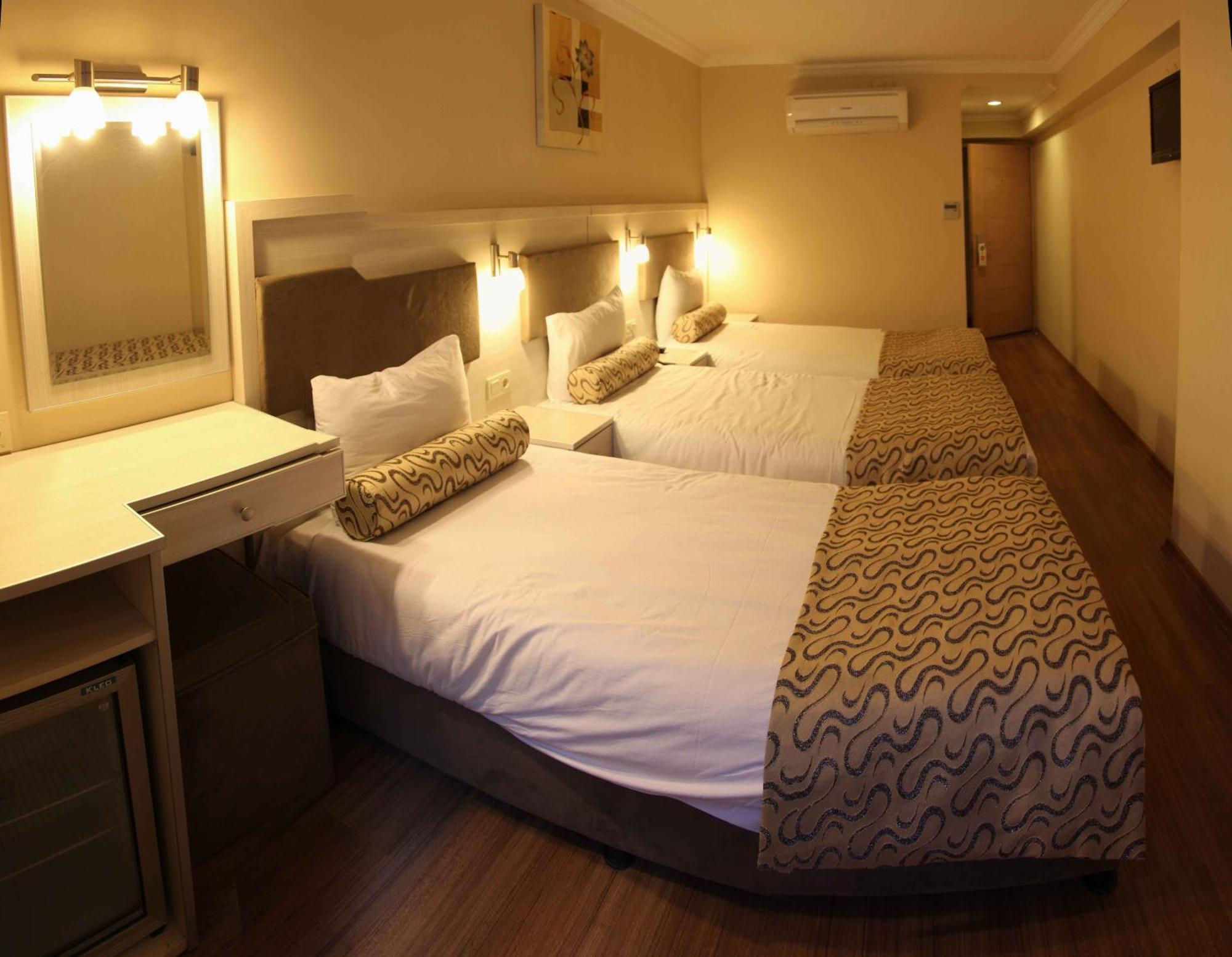 Grand Zeybek Hotel Izmir Exteriör bild