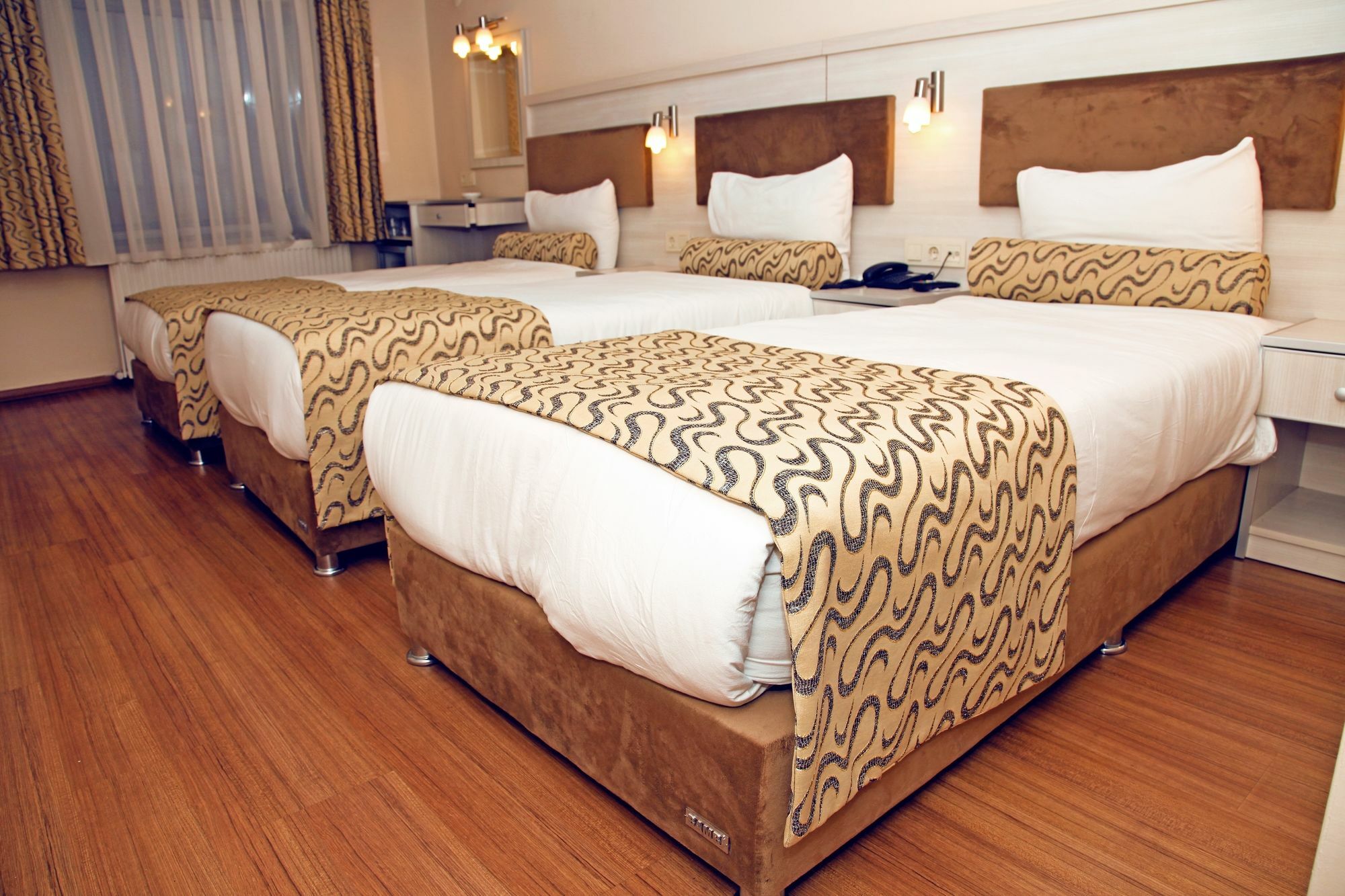 Grand Zeybek Hotel Izmir Exteriör bild